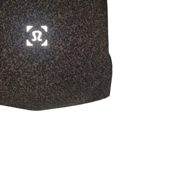 RARE Lululemon Pace Breaker Shorts XL Green Black - Picture 11 of 12